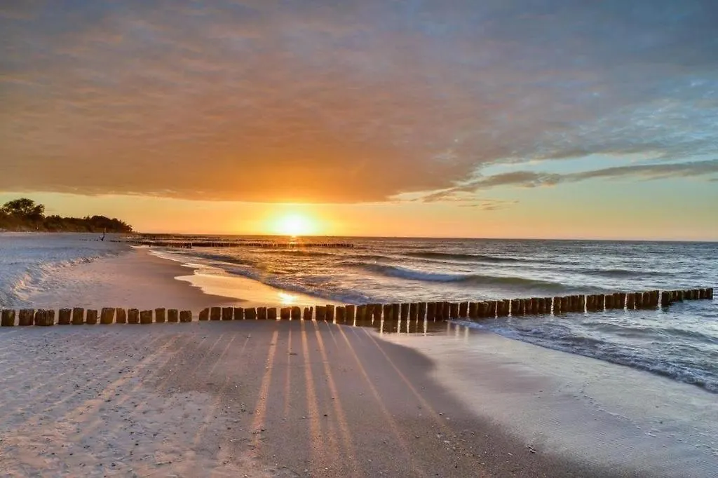 Apartamenty Sunrise Kolobrzeg Podczele Polen